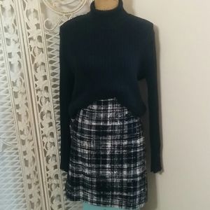 Ann Taylor Black White Skirt size 14